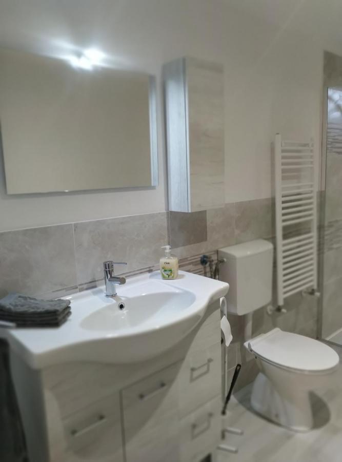 Appartement Casa Doris à Montabone Extérieur photo